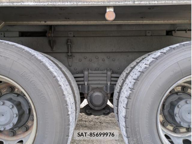Mitsubishi GREAT 2015-07 6678297-10
