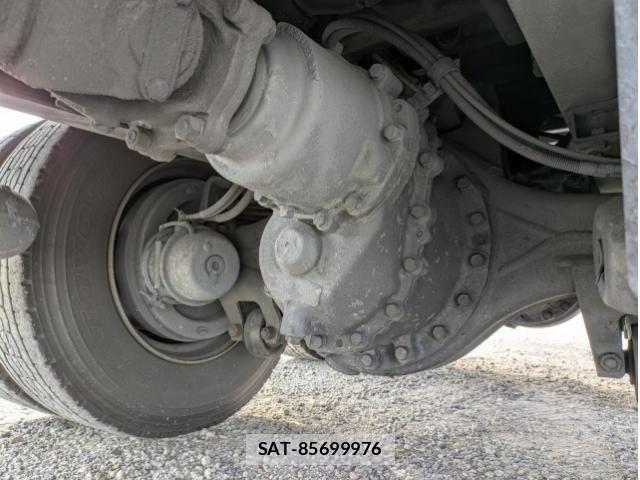 Mitsubishi GREAT 2015-07 6678297-11
