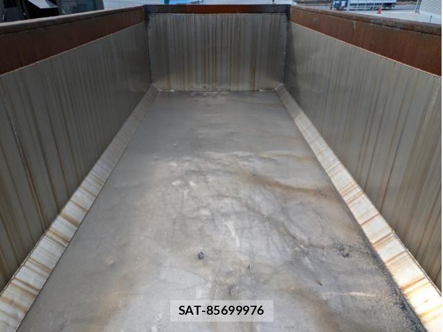 Mitsubishi GREAT 2015-07 6678297-14