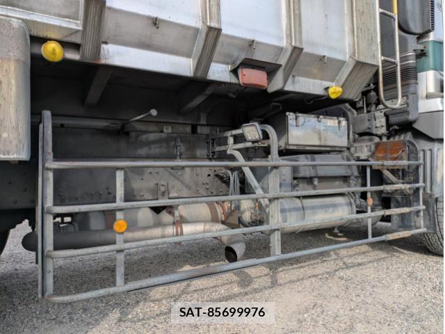 Mitsubishi GREAT 2015-07 6678297-16