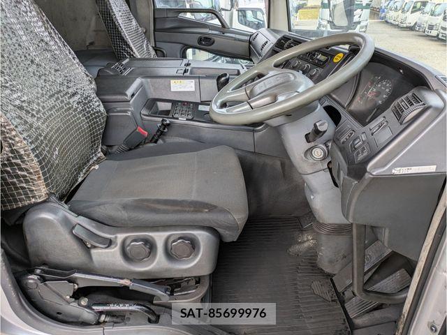 Mitsubishi GREAT 2015-07 6678297-26