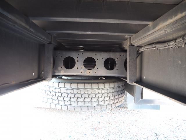 Mitsubishi GREAT 2016-03 6689589-27