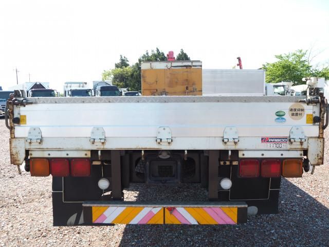 Mitsubishi GREAT 2016-03 6689589-3