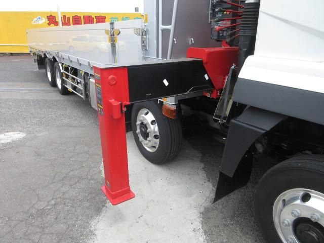 Mitsubishi GREAT 2025-08 6689588-17