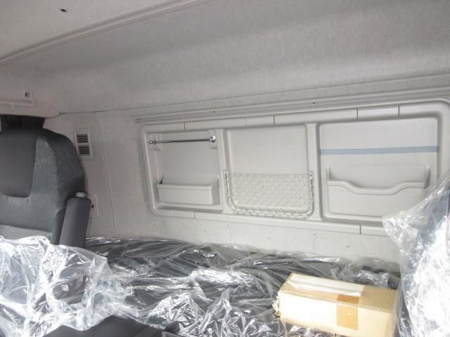 Mitsubishi GREAT 2025-08 6689588-27