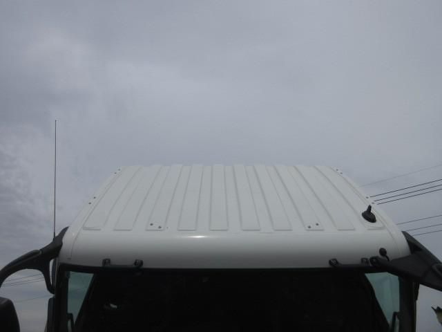 Mitsubishi GREAT 2025-08 6689588-8