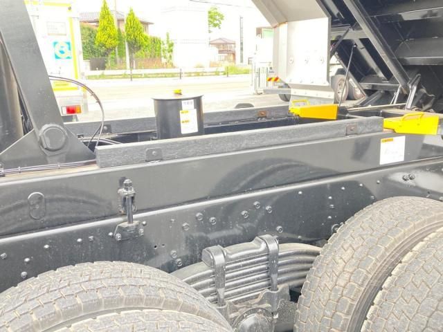 Mitsubishi GREAT 2024-04 6734155-17