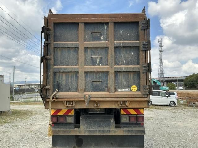 Mitsubishi GREAT 2011-11 6734159-6
