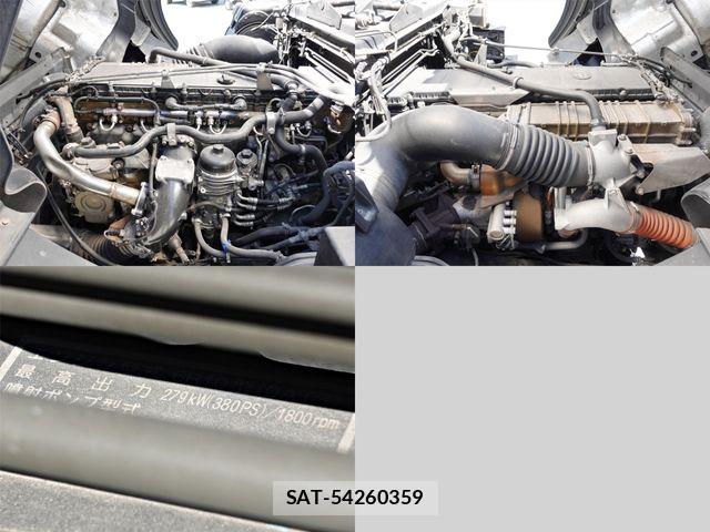 Mitsubishi GREAT 2014-01 6791686-9
