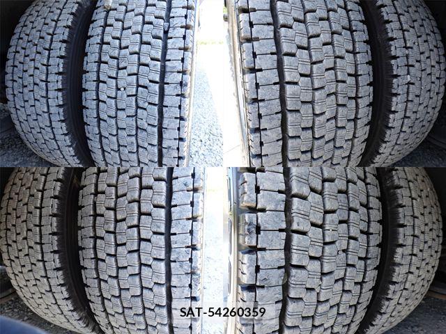 Mitsubishi GREAT 2014-01 6791686-11