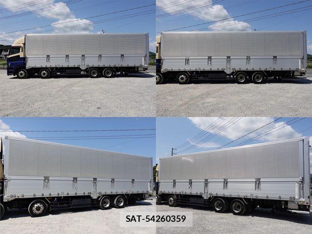Mitsubishi GREAT 2014-01 6791686-5