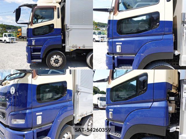 Mitsubishi GREAT 2014-01 6791686-6