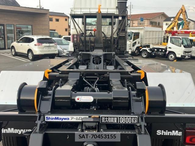 Mitsubishi GREAT 2025-05 6791664-7