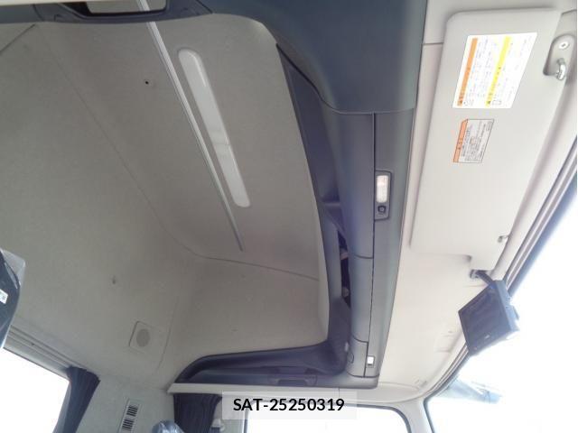 Mitsubishi GREAT 2025-01 6791669-15