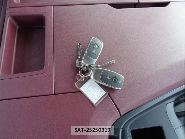 Mitsubishi GREAT 2025-01 6791669-18