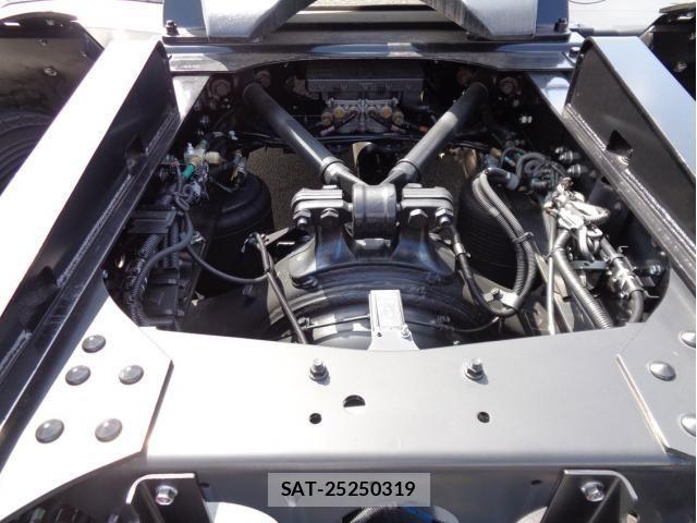 Mitsubishi GREAT 2025-01 6791669-8