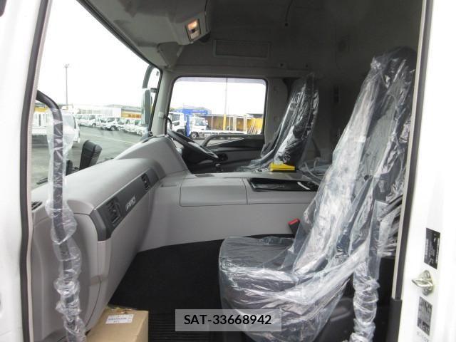 Mitsubishi GREAT 2025-02 6791668-25