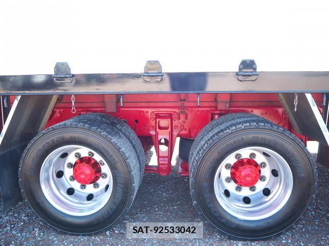 Mitsubishi GREAT 2018-05 6791673-17