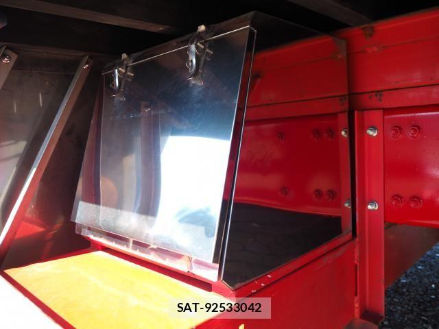 Mitsubishi GREAT 2018-05 6791673-23