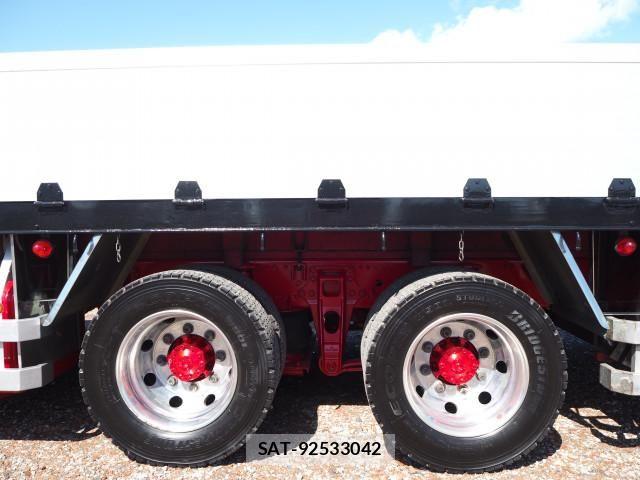 Mitsubishi GREAT 2018-05 6791673-25