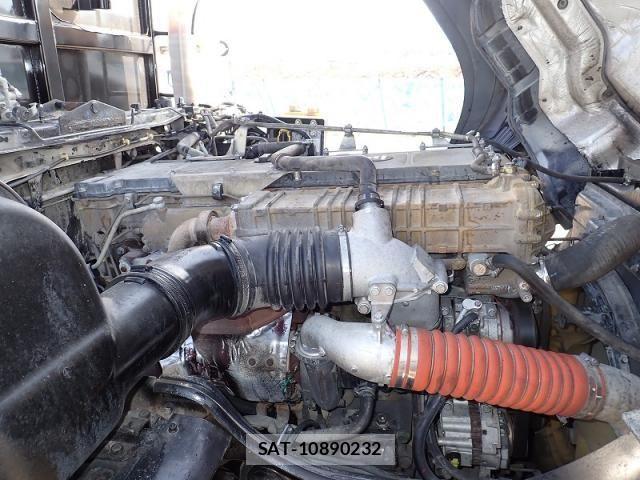 Mitsubishi GREAT 2015-06 6791672-22