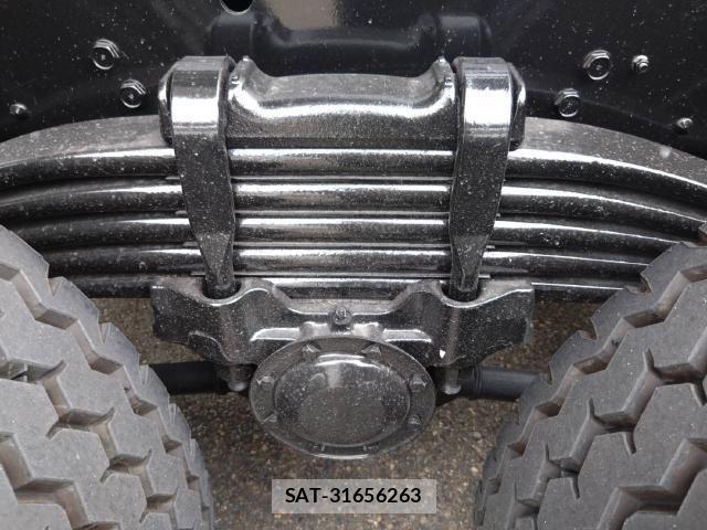Mitsubishi GREAT 2024-09 6791670-21