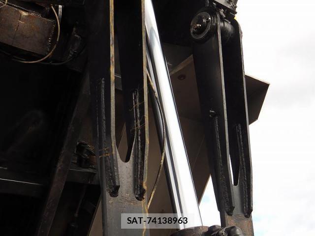 Mitsubishi GREAT 2014-10 6791678-21