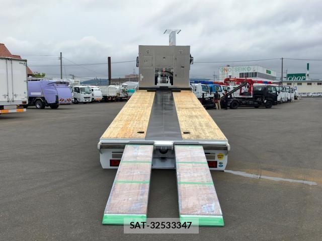 Mitsubishi GREAT 2025-04 6791666-9