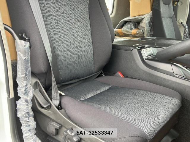 Mitsubishi GREAT 2025-04 6791666-20