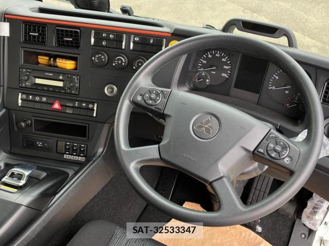 Mitsubishi GREAT 2025-04 6791666-22