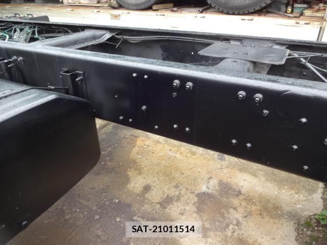Mitsubishi GREAT 2012-09 6791685-17