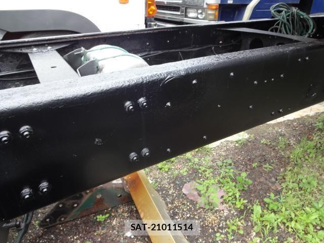 Mitsubishi GREAT 2012-09 6791685-25