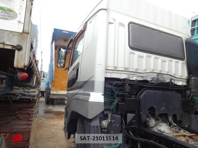 Mitsubishi GREAT 2012-09 6791685-2