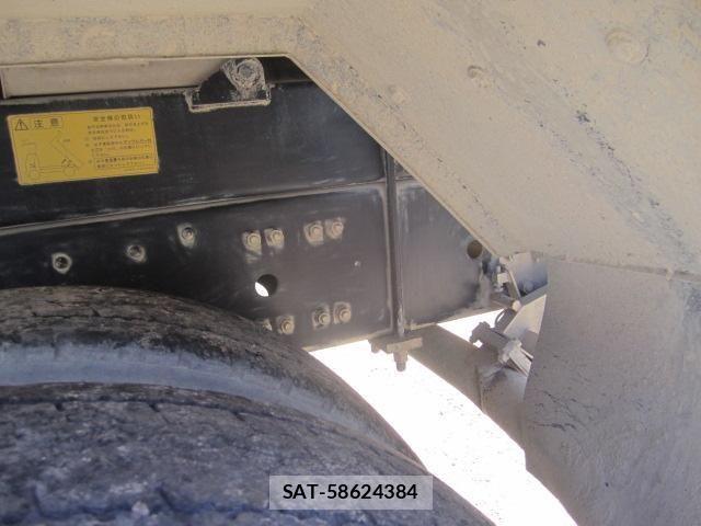 Mitsubishi GREAT 2004-02 6791679-11