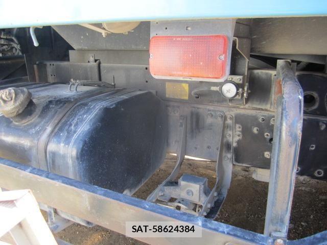 Mitsubishi GREAT 2004-02 6791679-12