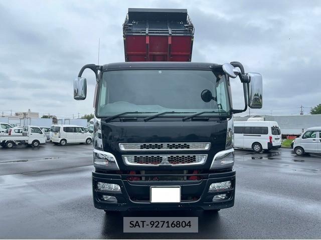 Mitsubishi GREAT 2013-12 6791680-1