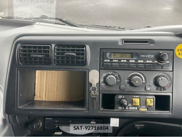 Mitsubishi GREAT 2013-12 6791680-27