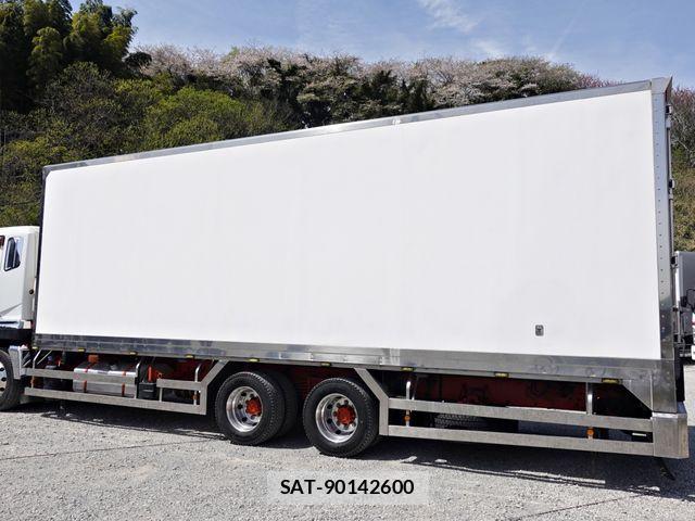Mitsubishi GREAT 2017-11 6791702-10