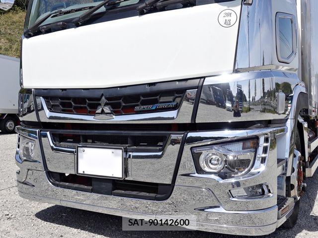 Mitsubishi GREAT 2017-11 6791702-2