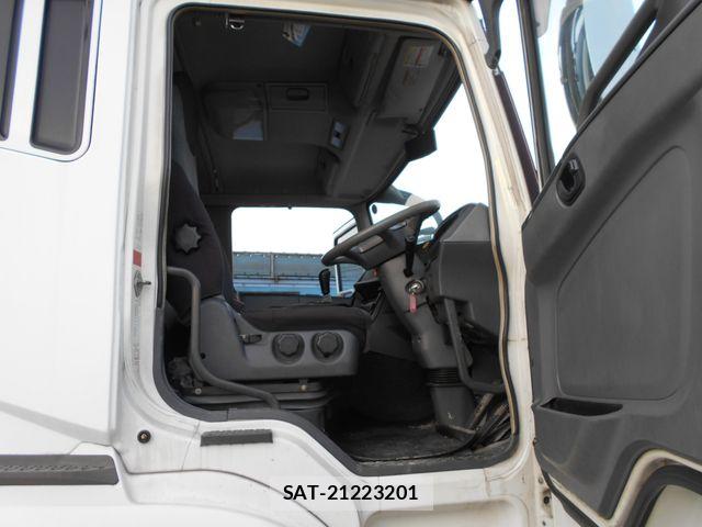 Mitsubishi GREAT 2009-07 6791699-7
