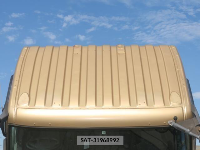 Mitsubishi GREAT 2010-10 6791674-12