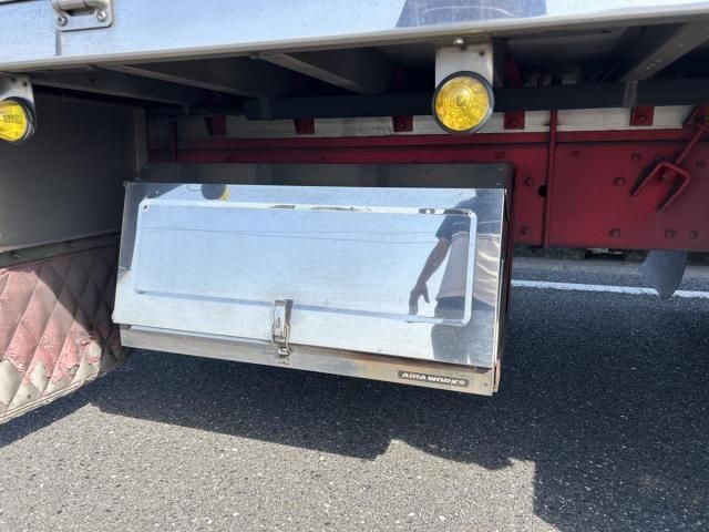 Mitsubishi GREAT 2013-12 6805539-21