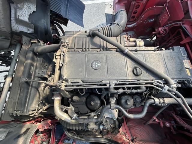 Mitsubishi GREAT 2013-12 6805539-23