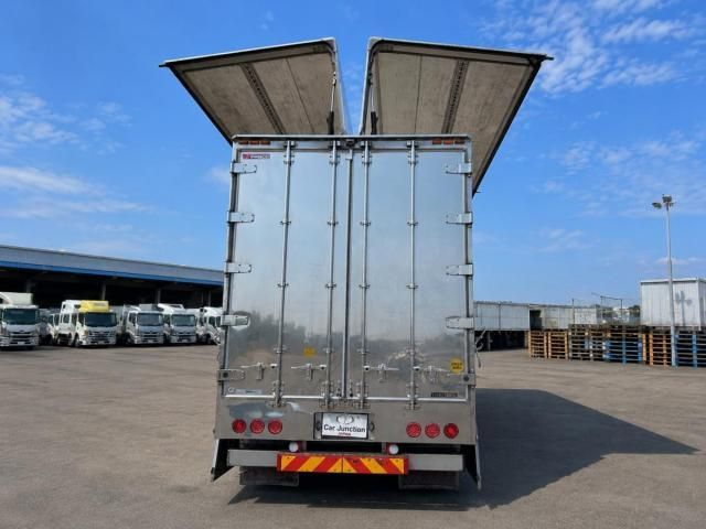 Mitsubishi GREAT 2013-12 6805539-5
