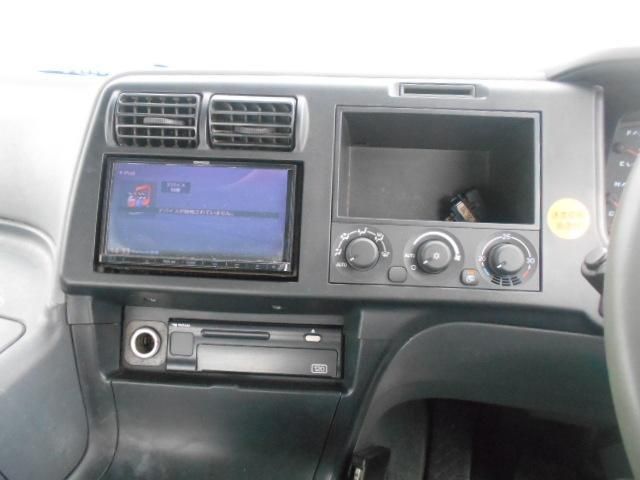 Mitsubishi GREAT 2011-04 6805543-15