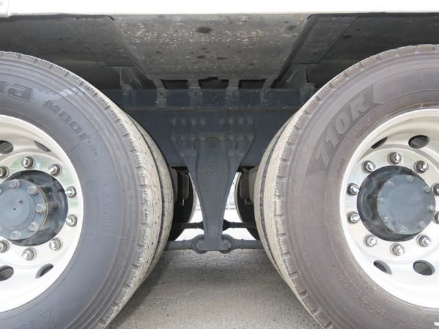Mitsubishi GREAT 2020-12 6805535-17