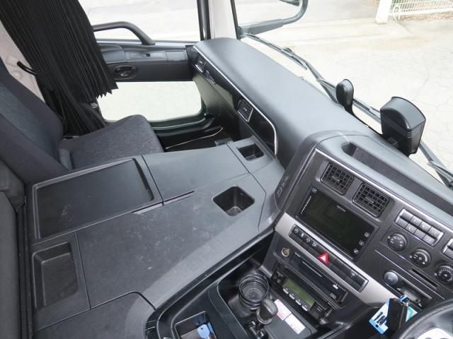 Mitsubishi GREAT 2020-12 6805535-24