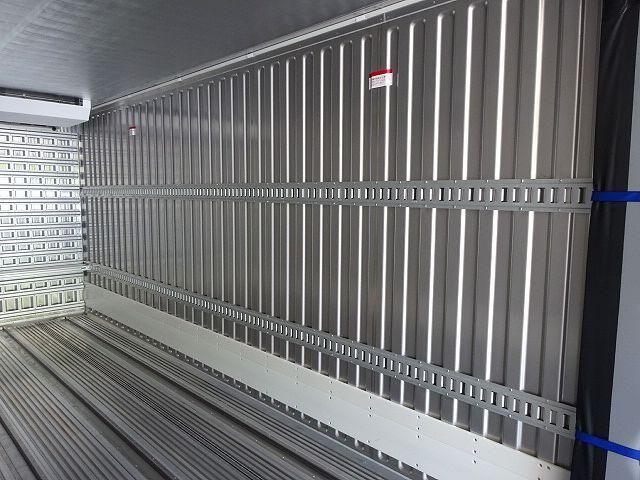 Mitsubishi GREAT 2026-02 6805520-25