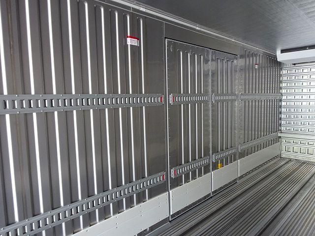 Mitsubishi GREAT 2026-02 6805520-26