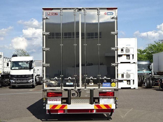 Mitsubishi GREAT 2026-02 6805520-6